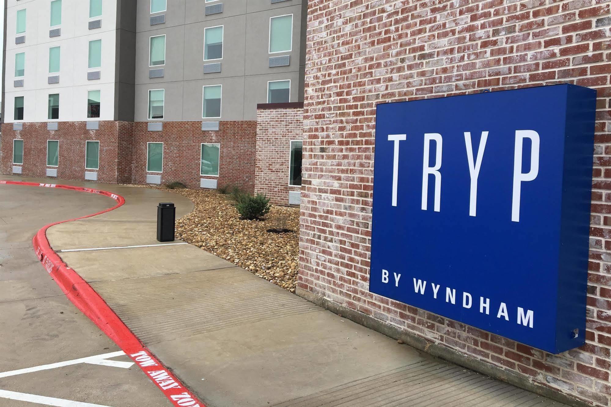 Tryp By Wyndham College Station Hotell Eksteriør bilde