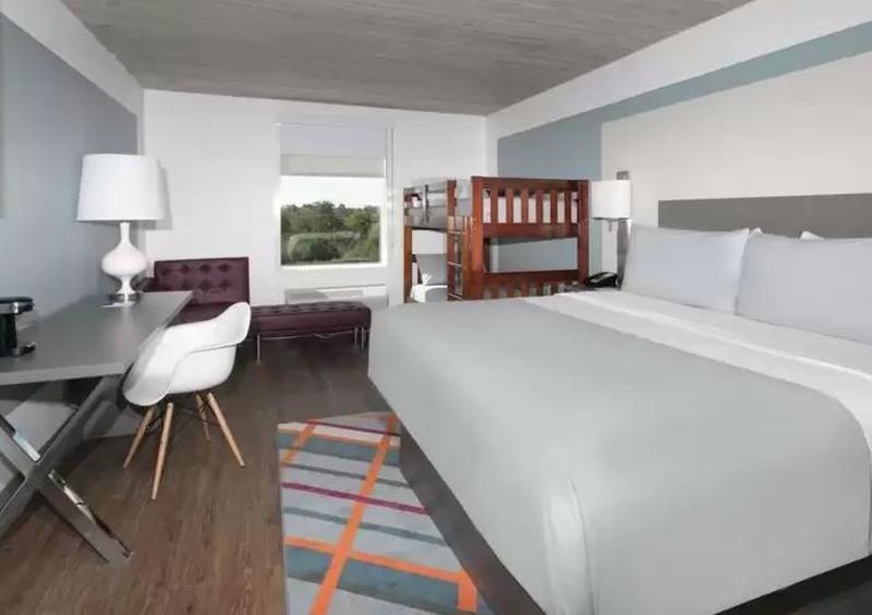 Tryp By Wyndham College Station Hotell Eksteriør bilde